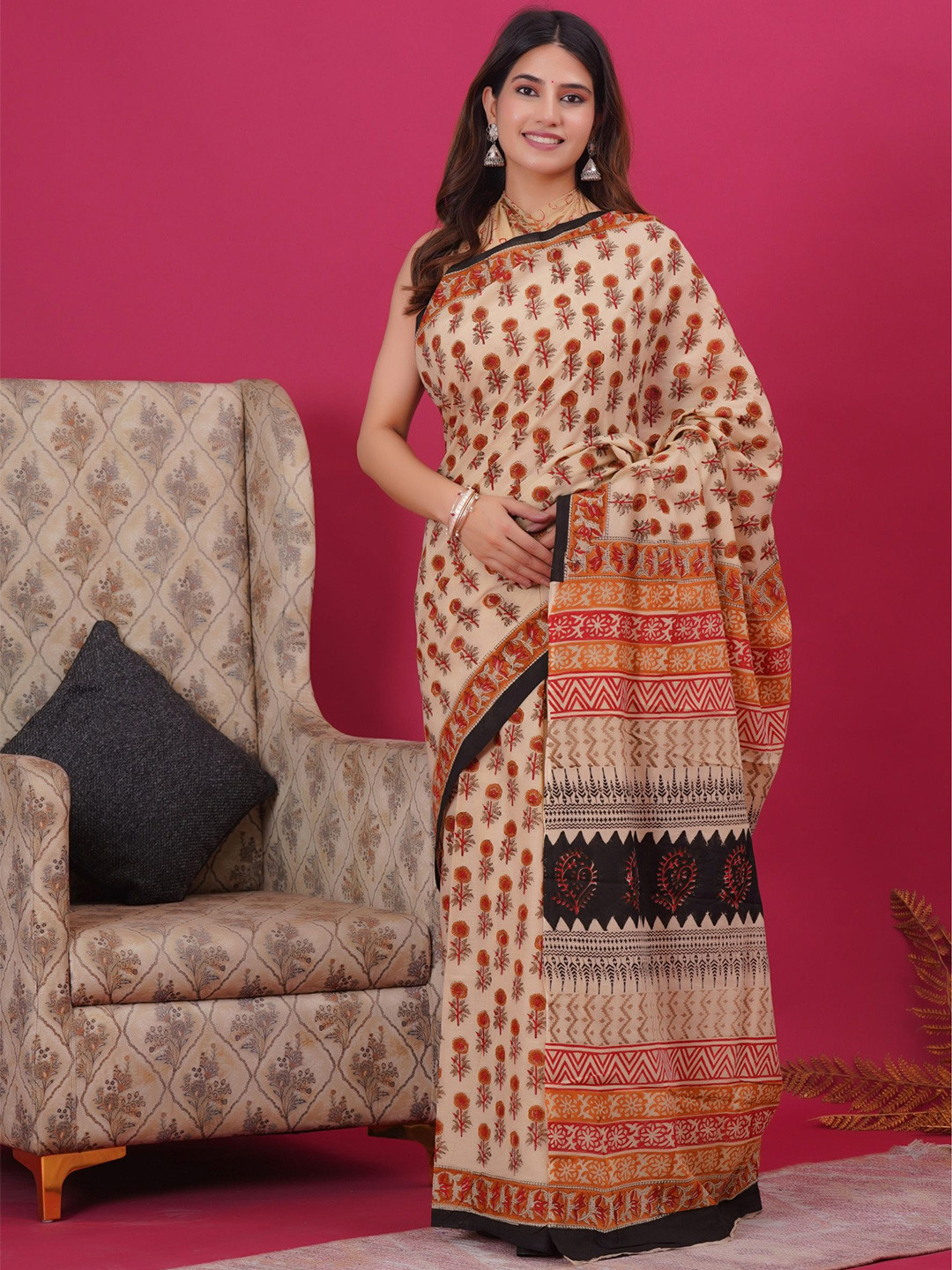

Shivanya Handicrafts Floral Pure Cotton Block Print Saree, Brown