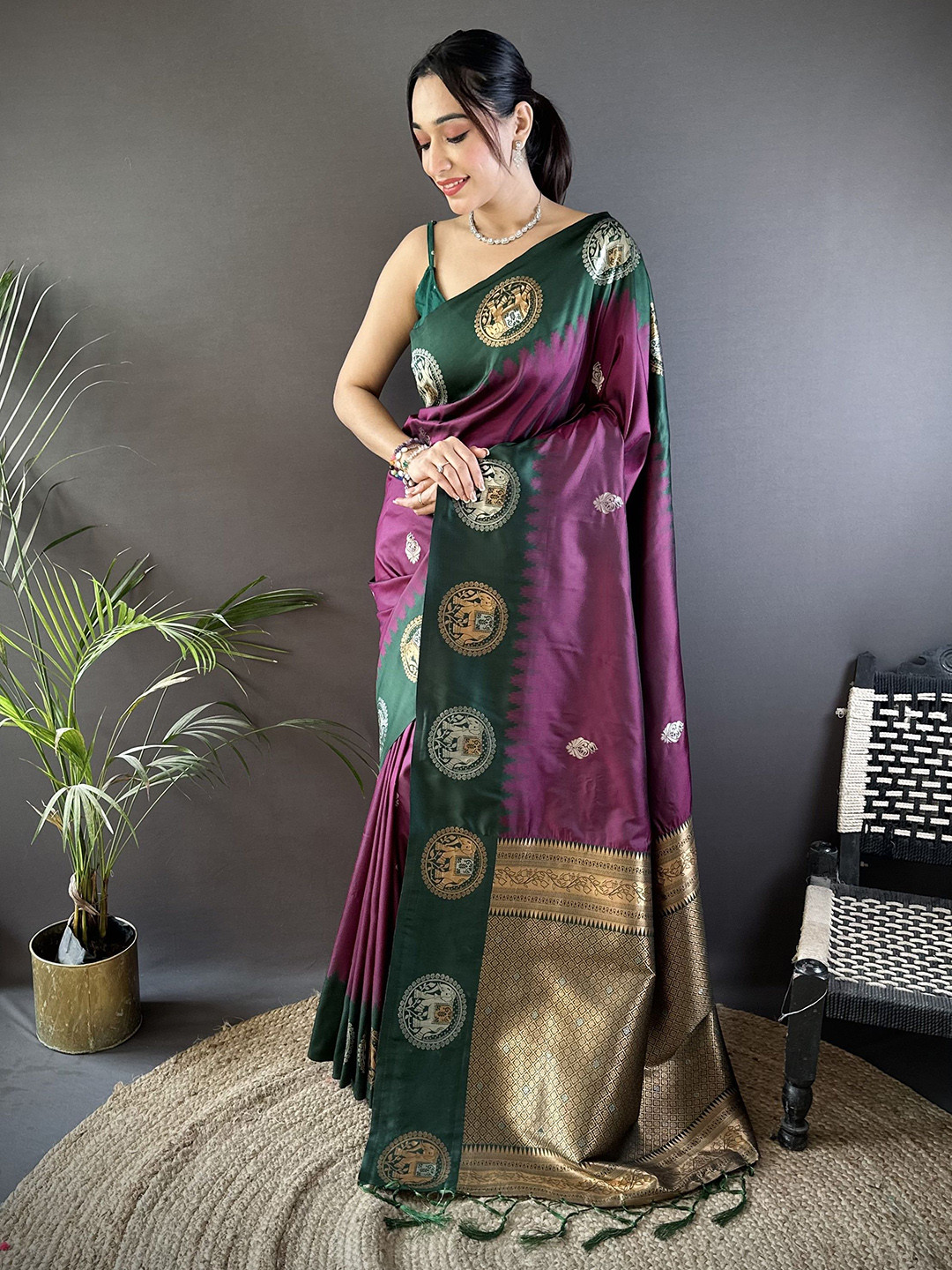 

Panzora Woven Design Zari Silk Blend Banarasi Saree, Purple