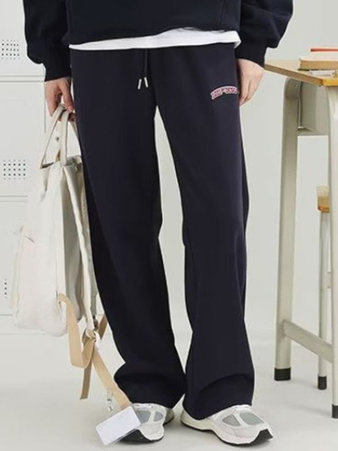 

HERE&NOW Women Side Pockets Track Pants, Navy blue