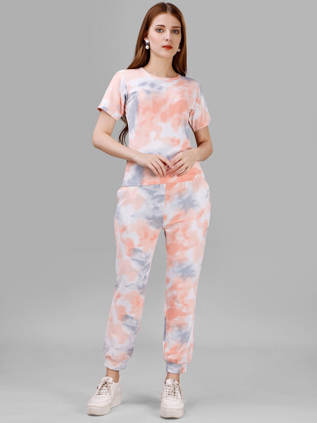 

Vegles Dyed Round Neck T-Shirt With Joggers, Orange