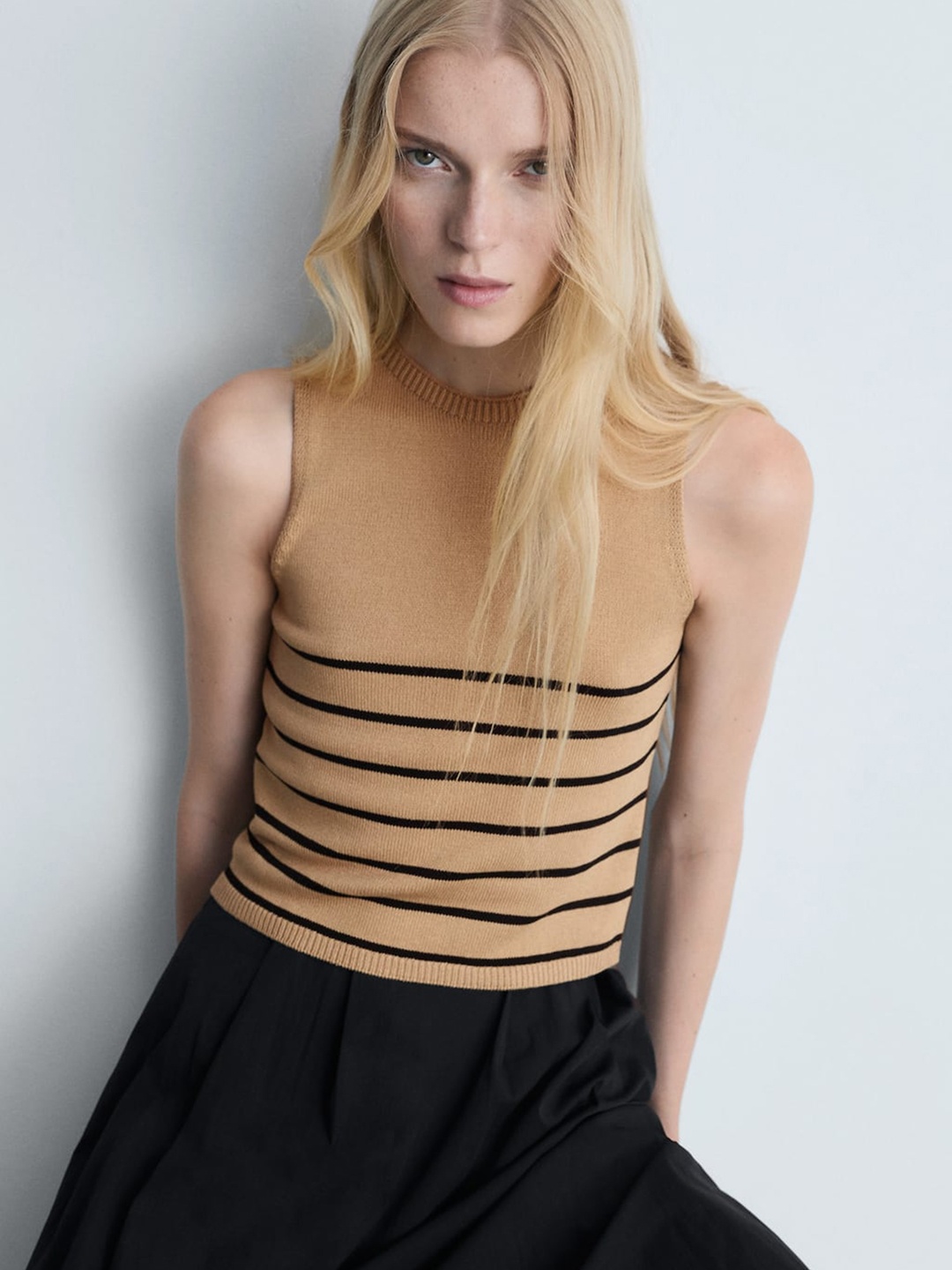 

MANGO Horizontally Self-Striped Knitted Fitted Top, Brown