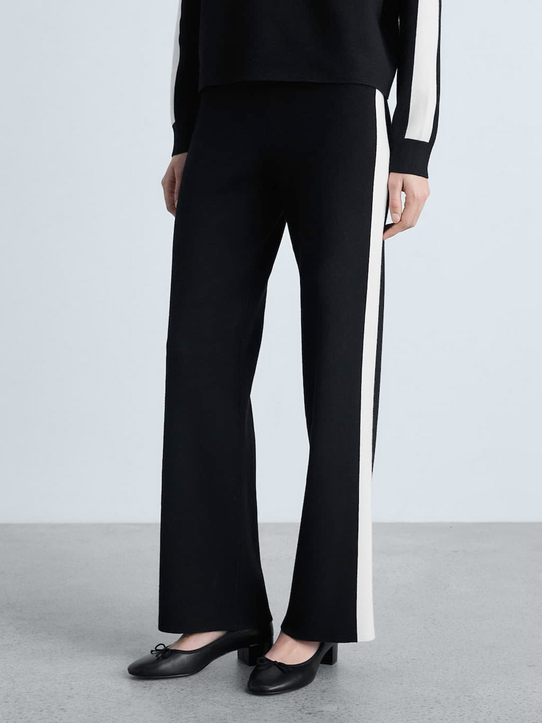 

MANGO Women Trousers, Black