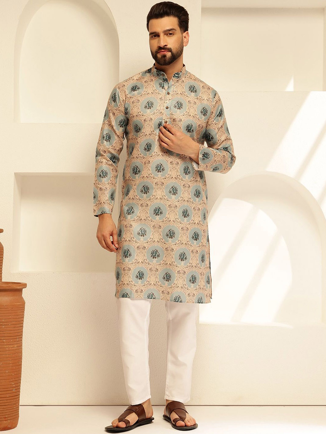 

SOJANYA Floral Printed Straight Cotton Kurta, Cream