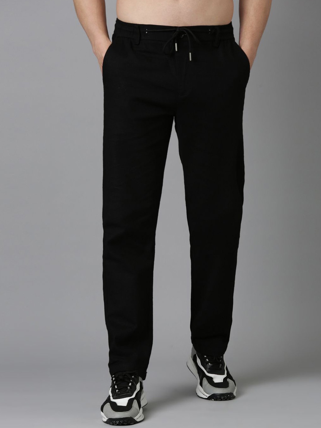 

THE BEETEL HOUSE Men Relaxed Fancy Linen Trousers, Black