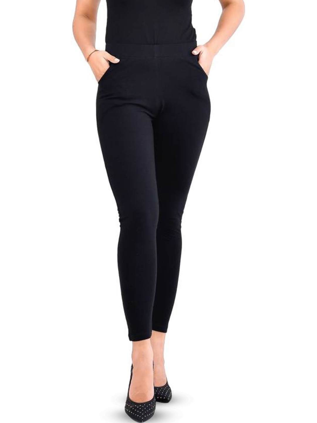 

URBAN KANYA Mid-Rise Cotton Ankle-Length Leggings, Black