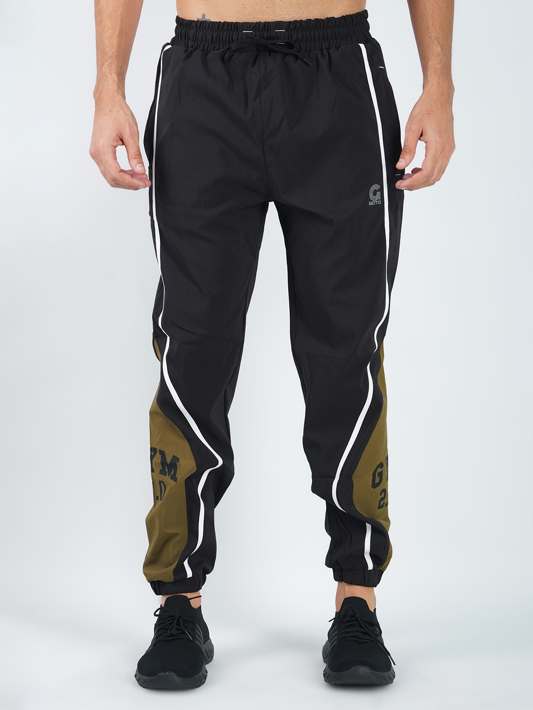 

GOTO Colourblocked Mid-Rise Joggers, Black