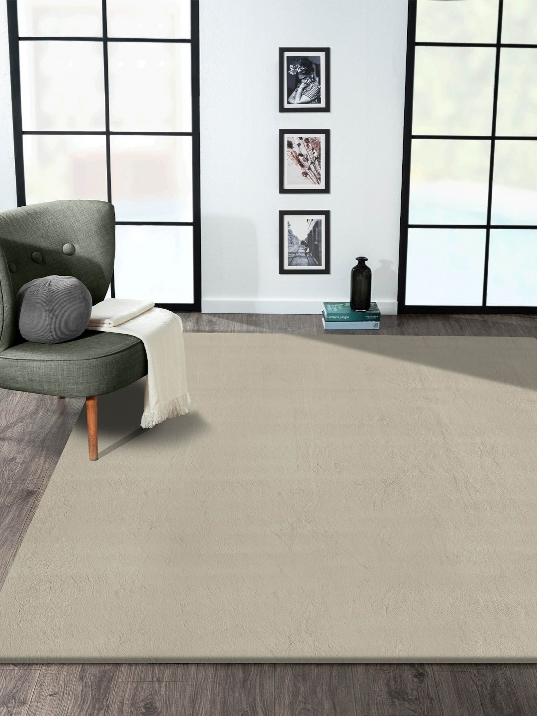 

OBSESSIONS Green Solid Anti-Skid Polyester Carpet