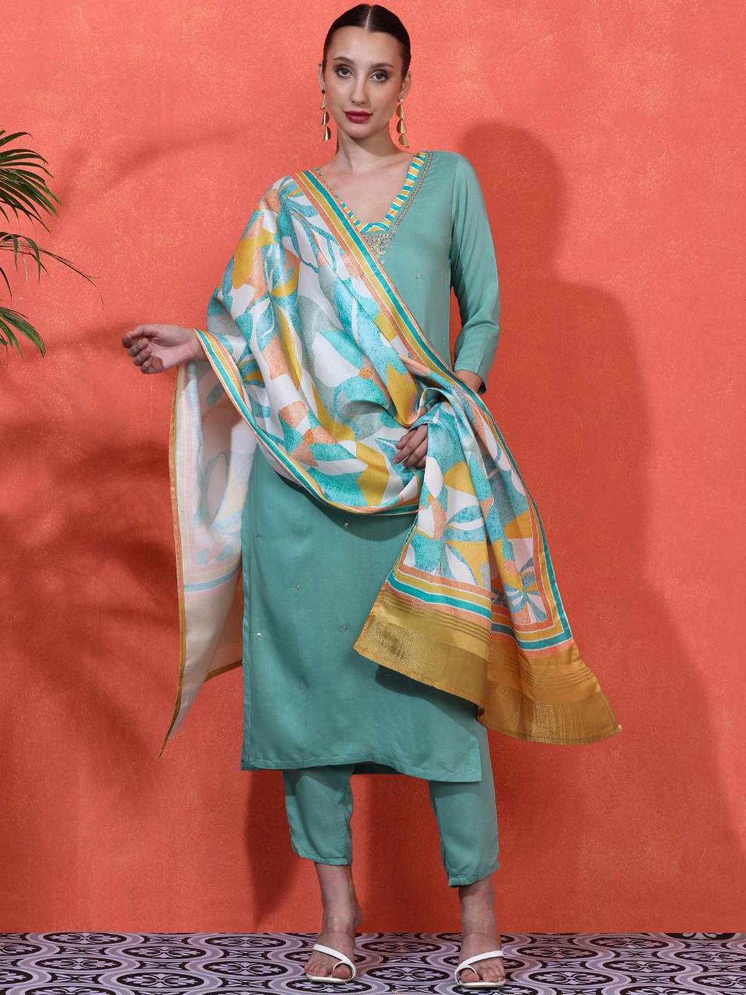 

Sangria Women Embroidered Straight Kurta With Trousers & Dupatta, Teal