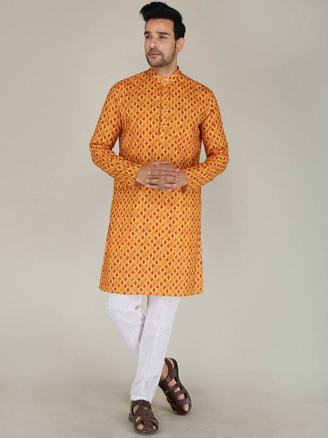 

PulseIQ Men Ethnic Motifs Printed Regular Pure Cotton Kurta with Pyjamas, Yellow