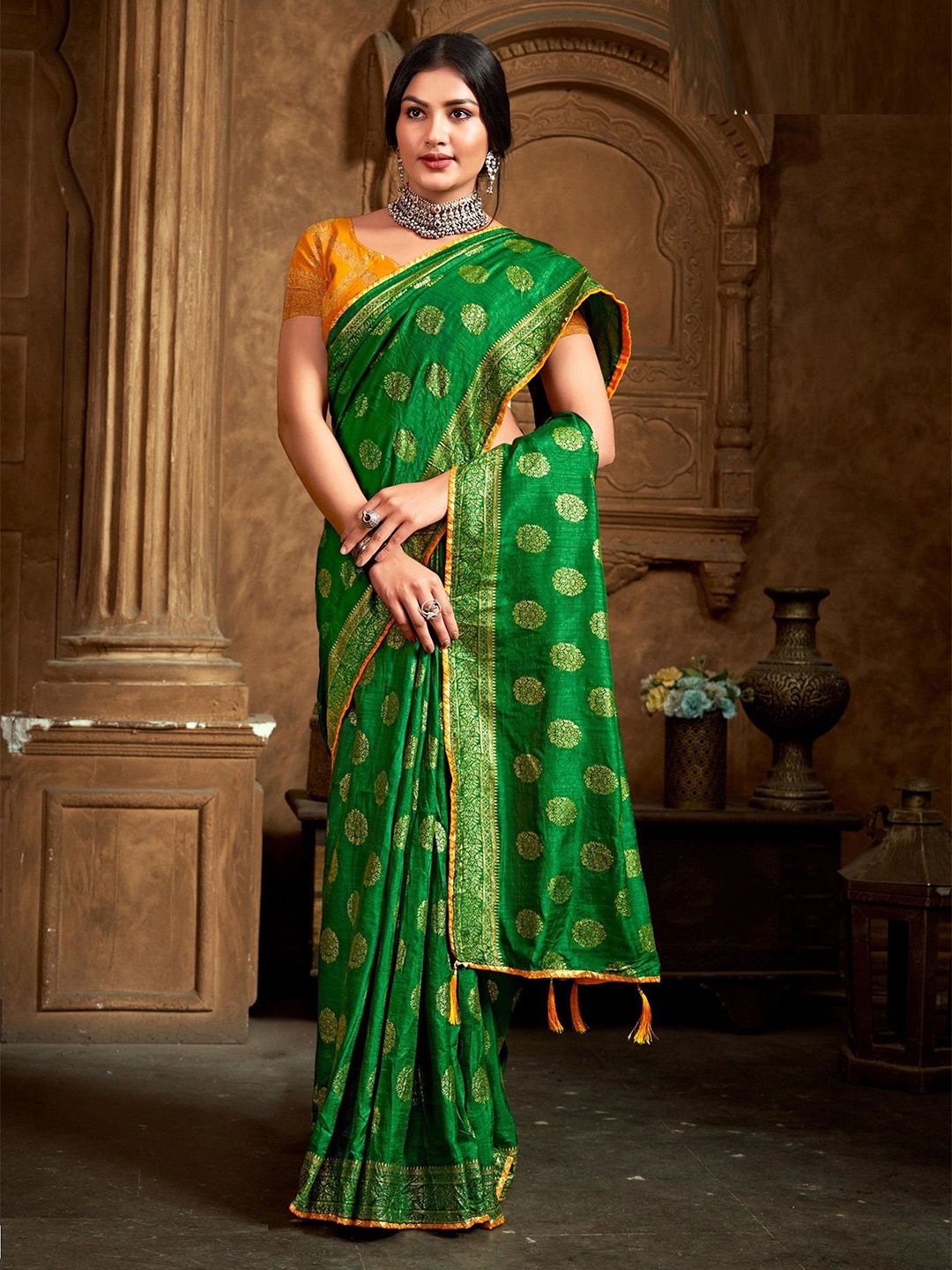 

Reboot Fashions Floral Zari Silk Blend Bhagalpuri Saree, Green