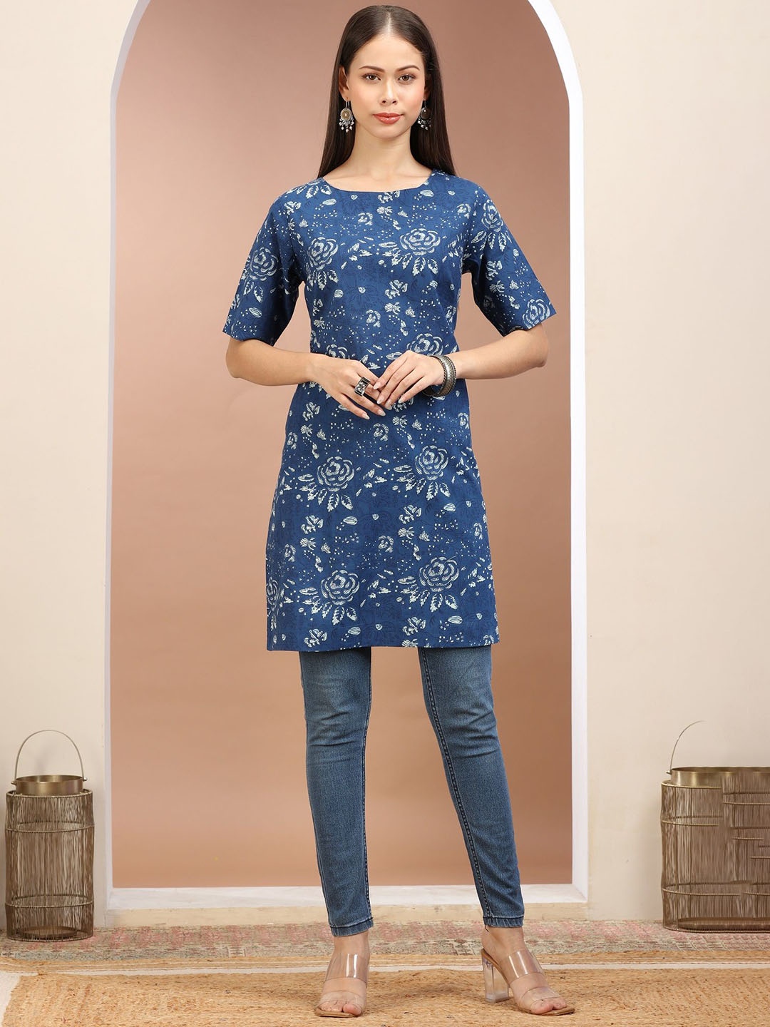 

COTTON CULTURE Women Floral Printed Kurta, Blue