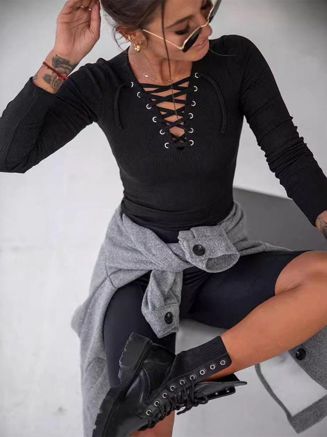 

HERE&NOW Shirt Style Crop Top, Black