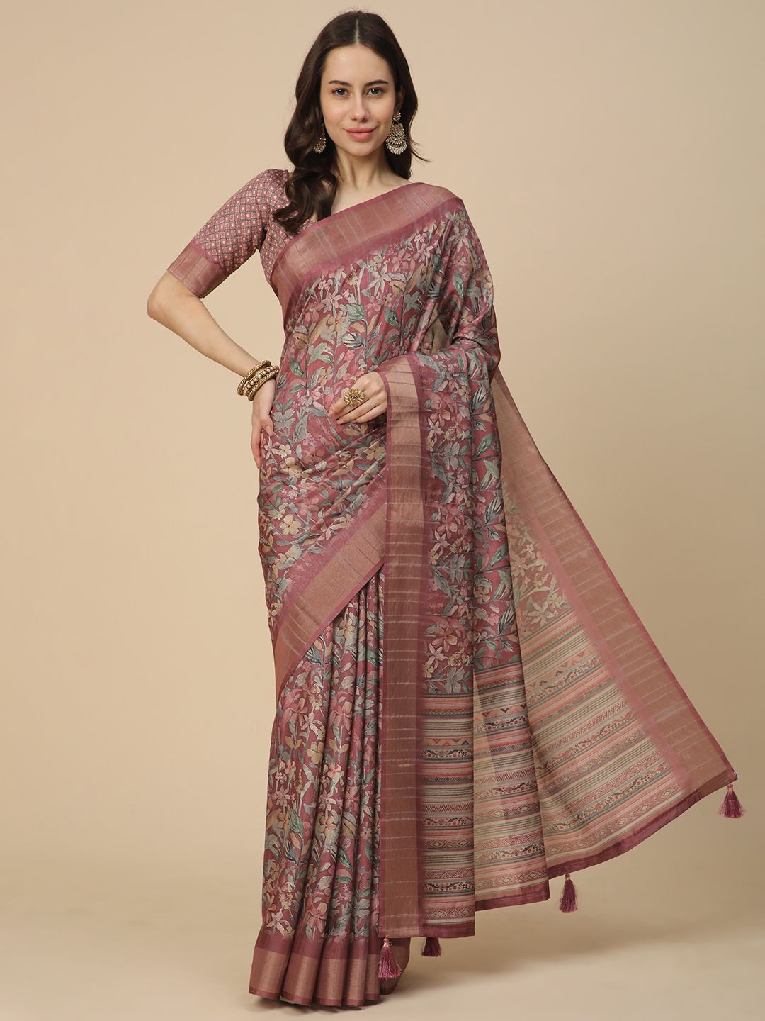 

RATAN Floral Zari Art Silk Saree, Rose