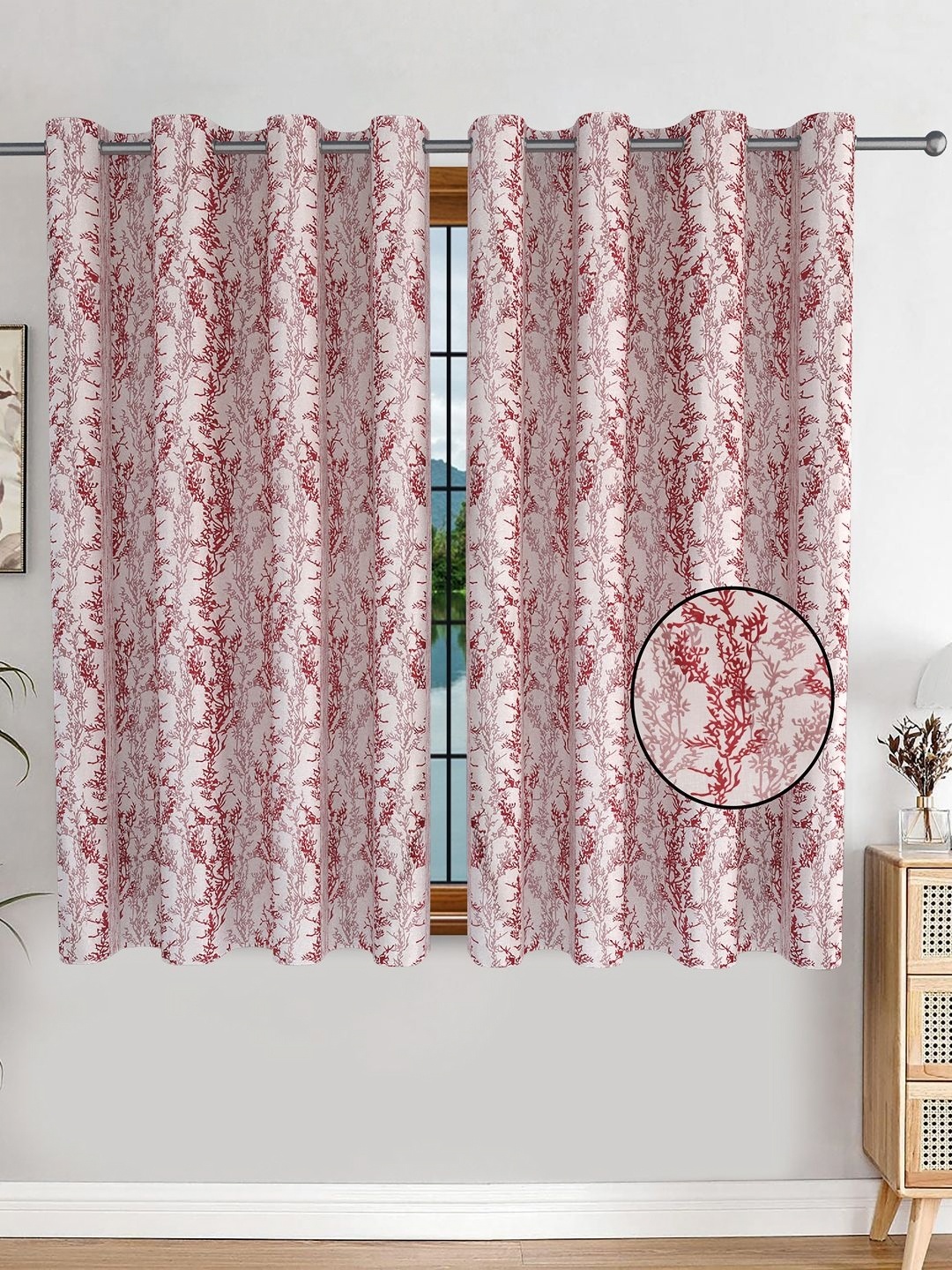 

AVI Maroon & White Set of 2 Floral Window Curtain