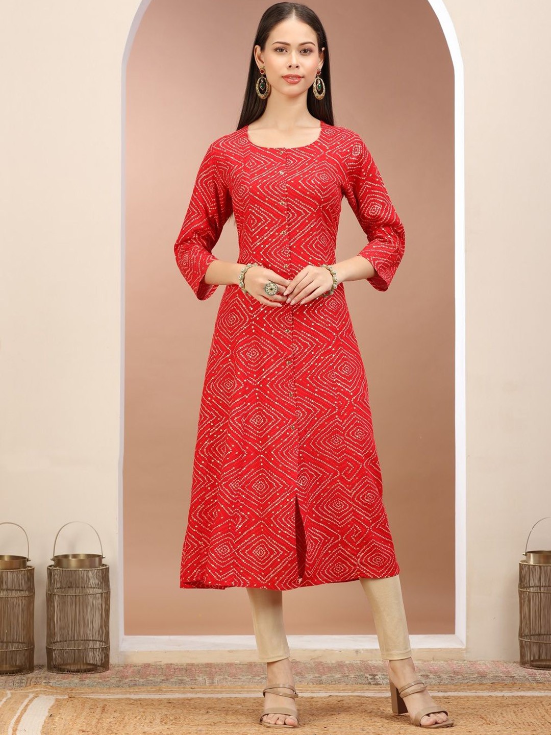 

COTTON CULTURE Bandhani Printed Round Neck Panelled A-Line Kurta, Red