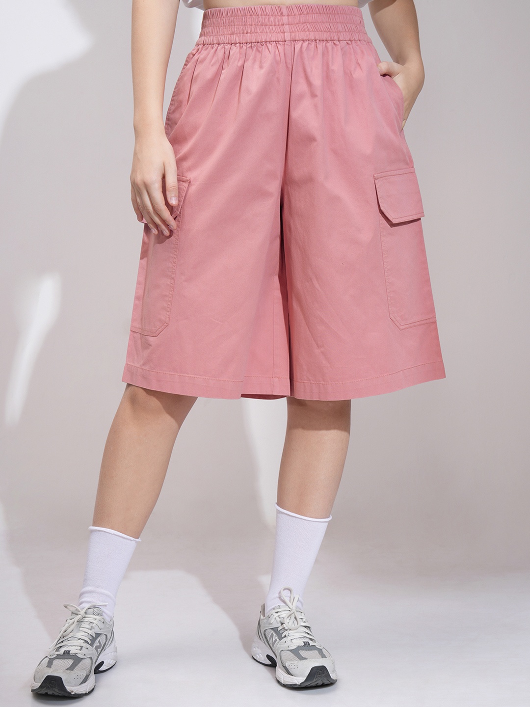 

Tokyo Talkies Women Shorts, Pink