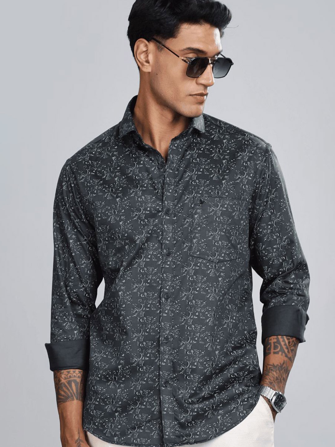 

Blueisland Clothing Men Standard Opaque Printed Formal Shirt, Grey