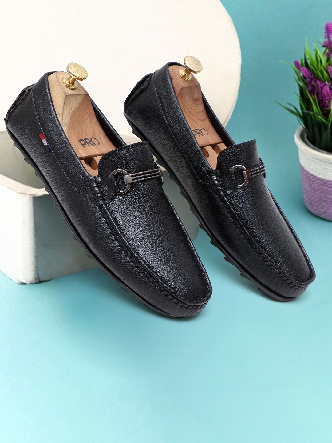 

WHITE WALKERS Men Driving Shoes, Black