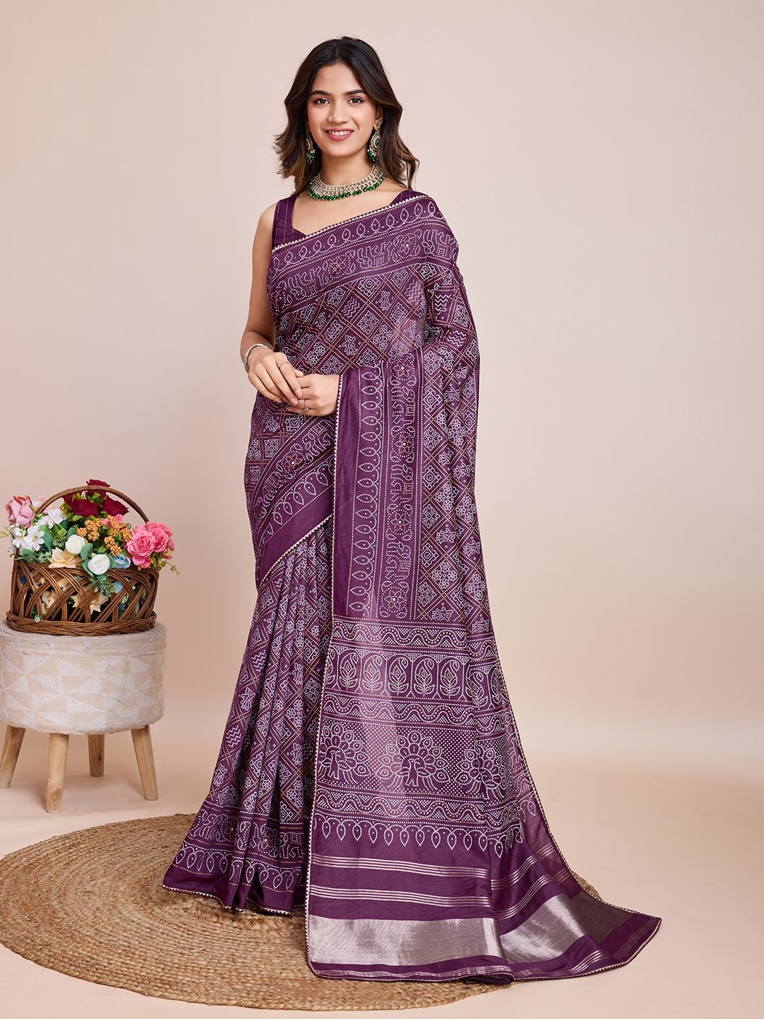 

Rangtulika Ethnics Bandhani Gotta Patti Silk Blend Bandhani Saree, Purple