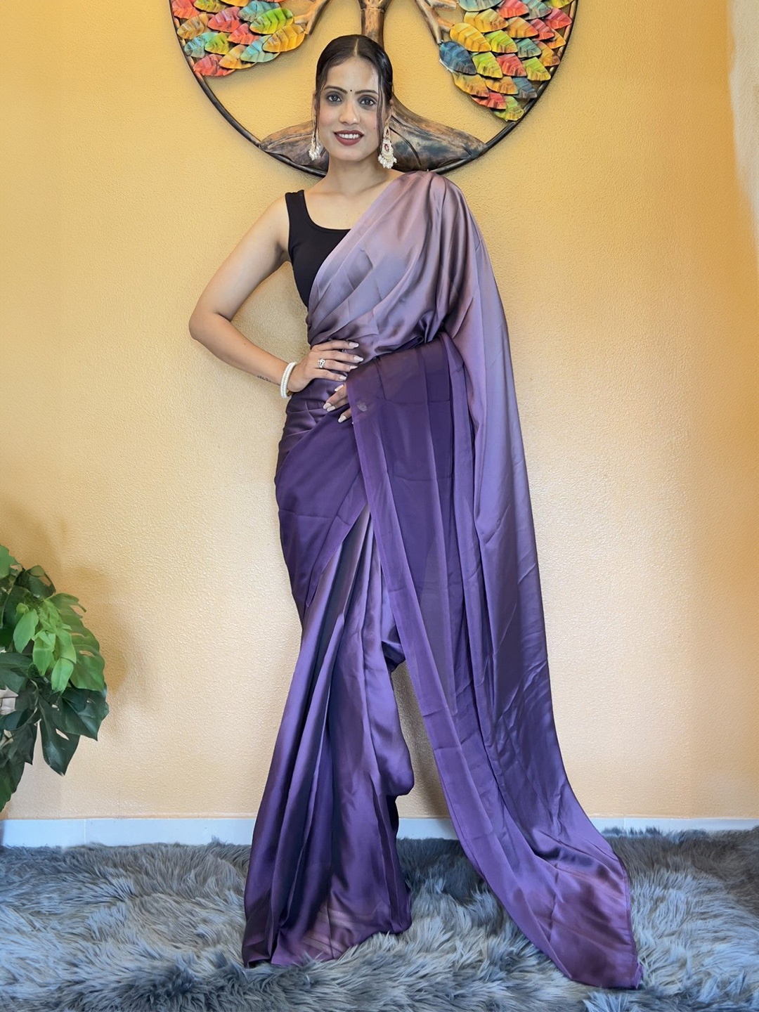 

Rangtulika Ethnics Colourblocked Poly Chiffon Ready to Wear Saree, Purple