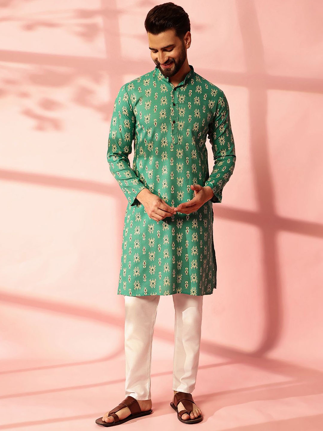 

Anouk Men Paisley Printed Regular Kurta with Pyjamas, Green