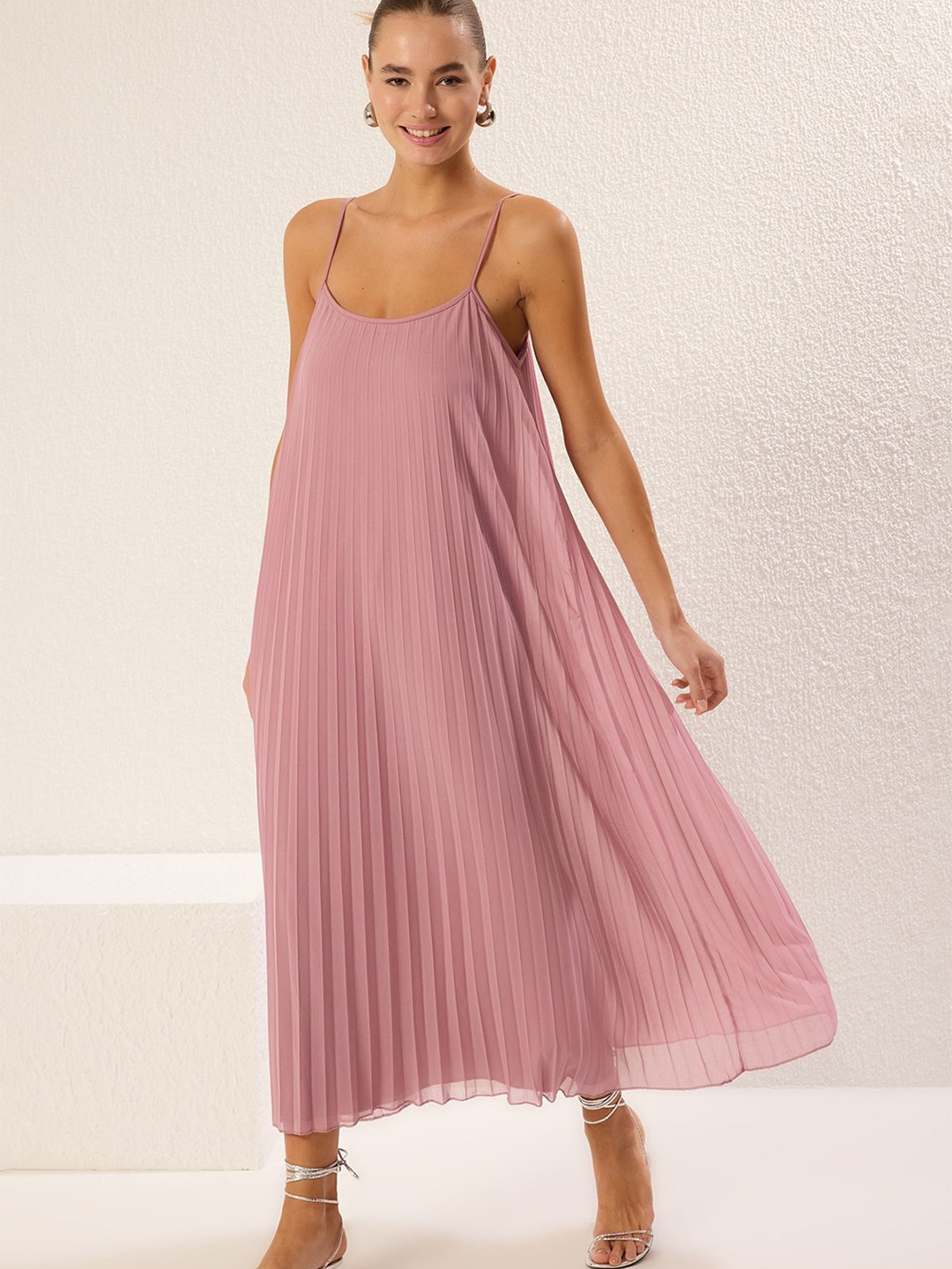 

Trendyol Maxi Dress, Na