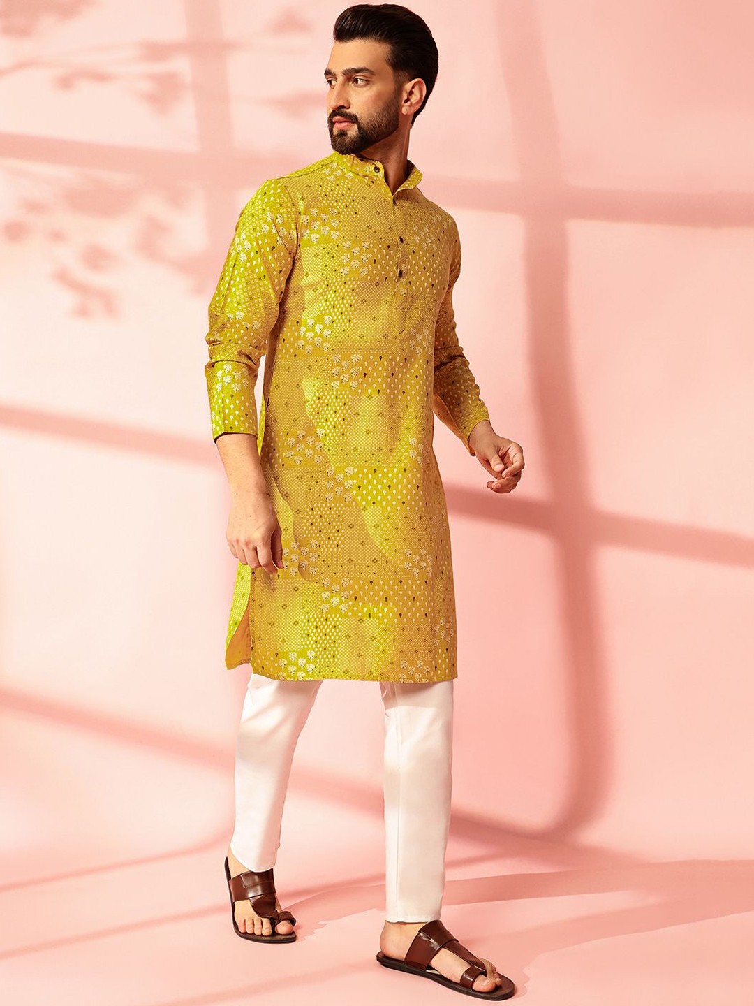 

Anouk Floral Printed Band Collar Cotton Linen Straight Kurta, Yellow