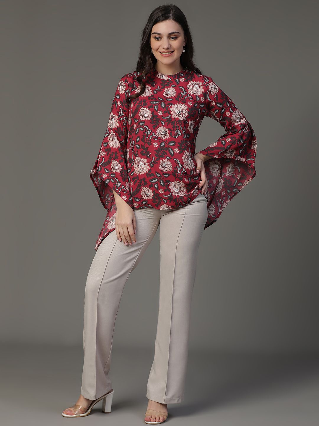 

VEGAL Print Flared Sleeve Top, Maroon