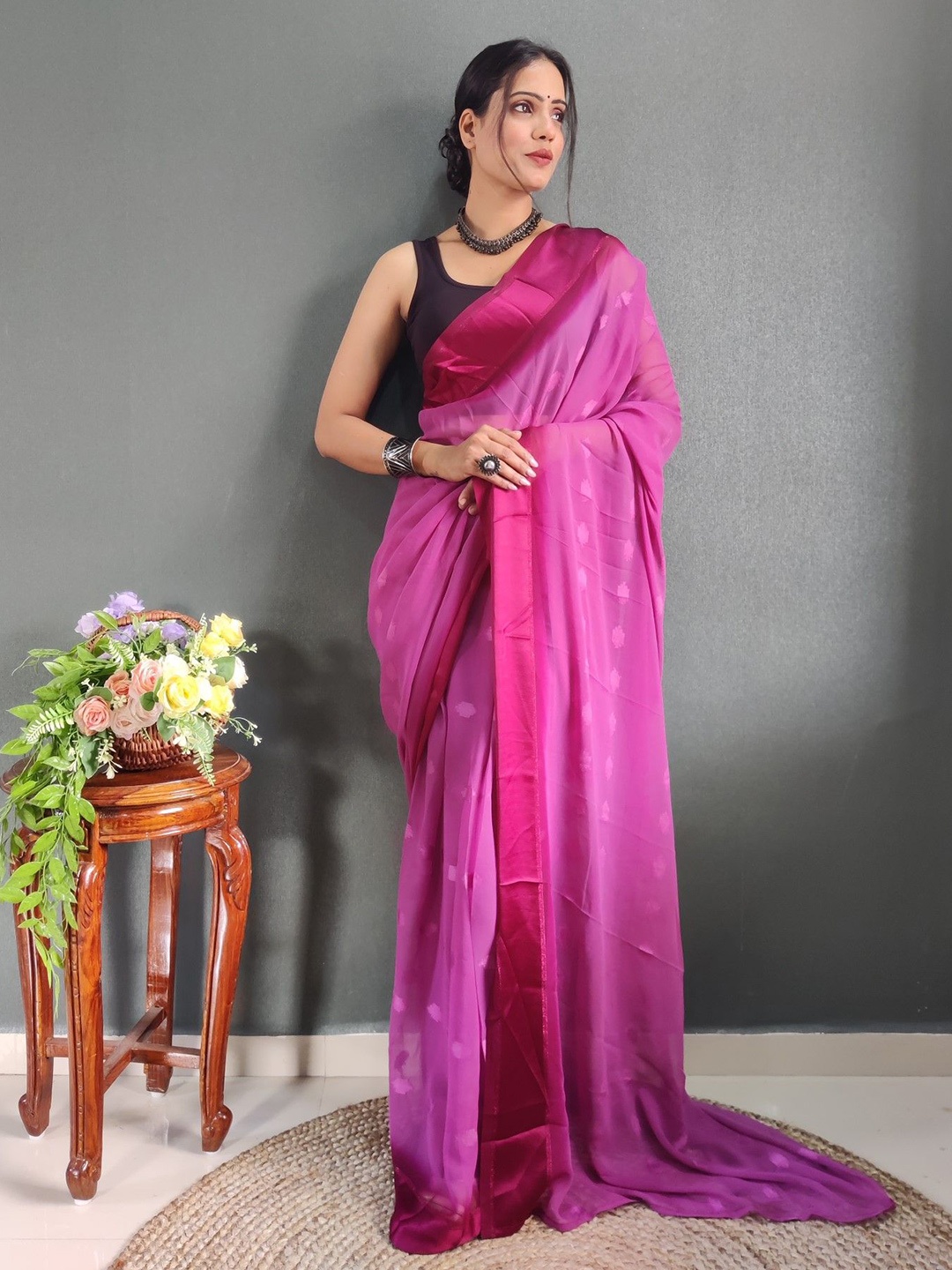 

Rangtulika Ethnics Colourblocked Poly Georgette Ready to Wear Saree, Pink