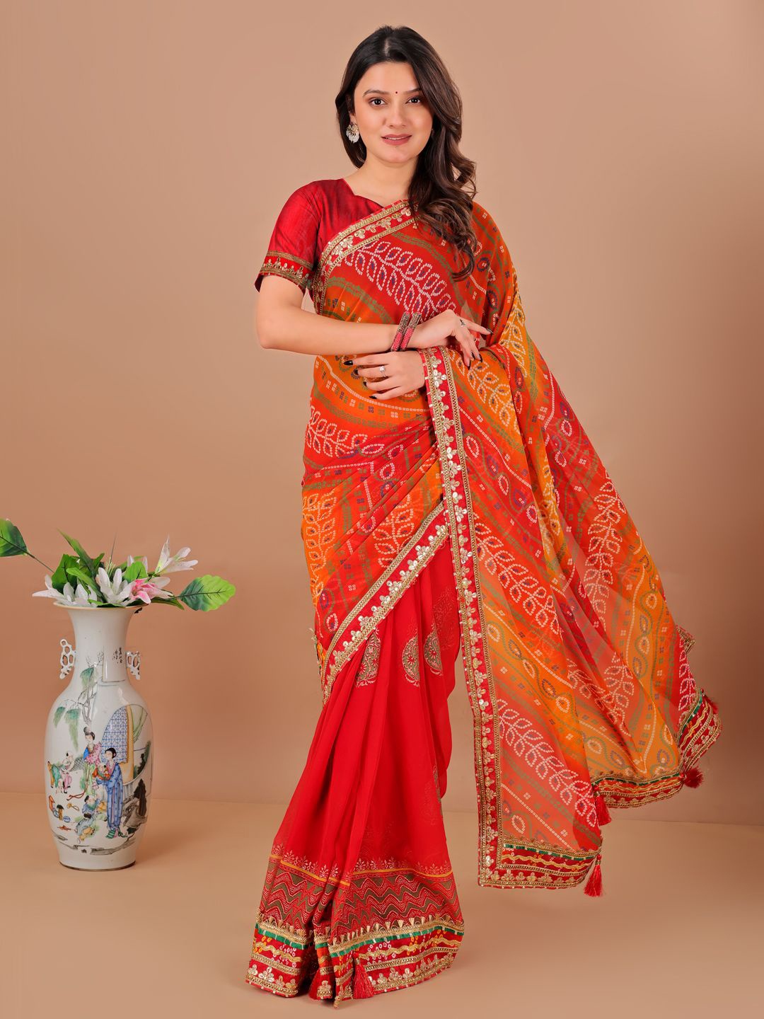 

DIVASTRI Bandhani Gotta Patti Poly Georgette Designer Bandhani Saree, Red