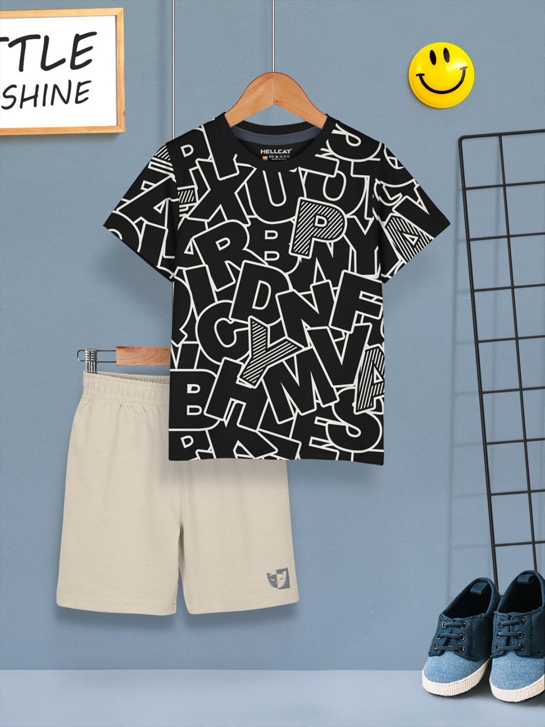 

HELLCAT Boys Printed Round Neck T-Shirt With Shorts, Black