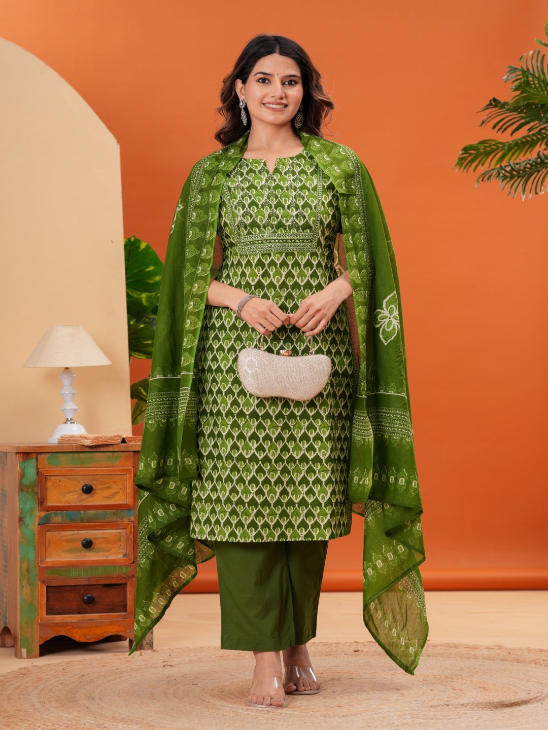 

KALINI Women Floral Yoke Design Regular Thread Work Pure Cotton Kurta with Trousers & With Dupatta, Green