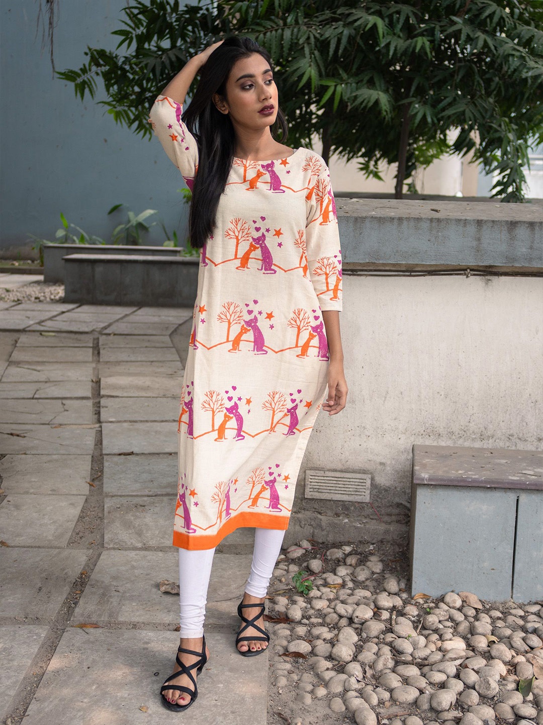 

Uttariya Printed Round Neck Pure Cotton Straight Kurta, Beige