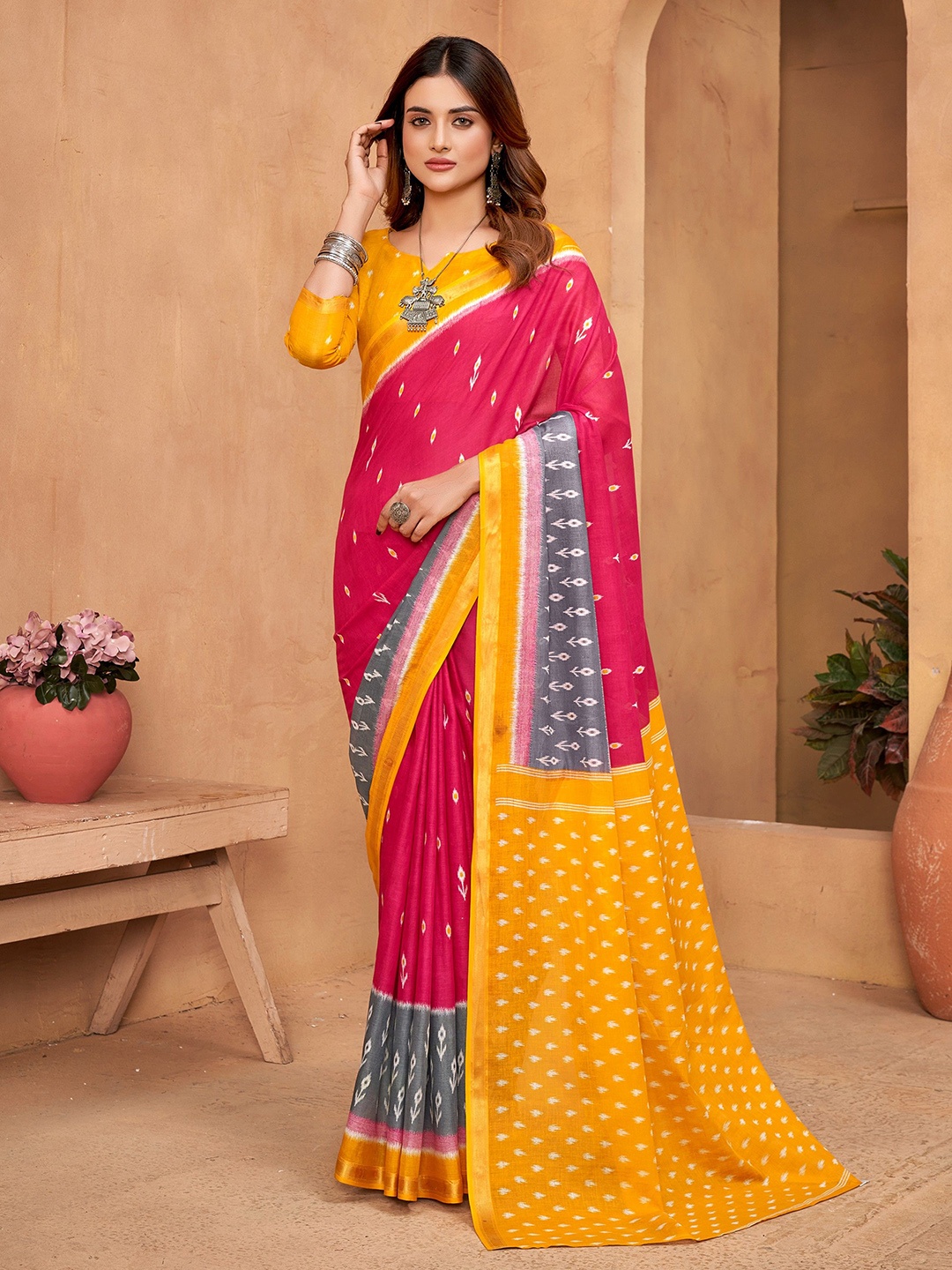 

Munir Zari Pure Cotton Ikat Saree, Pink