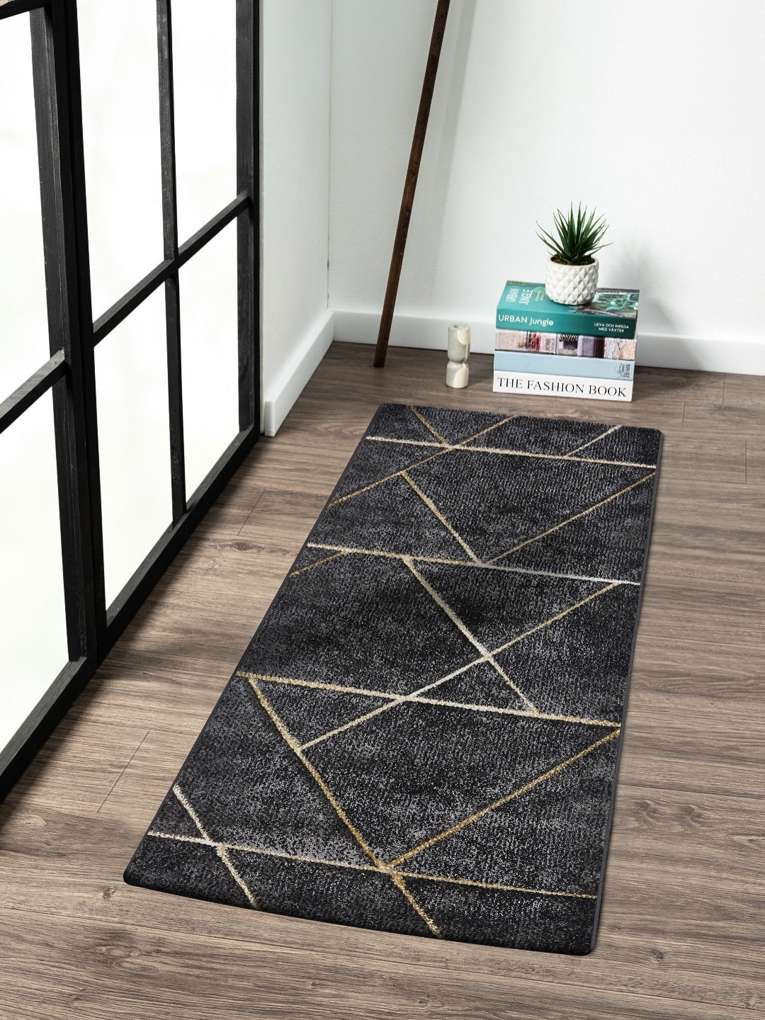 

OBSESSIONS Charcoal Rectangle Bed Runner