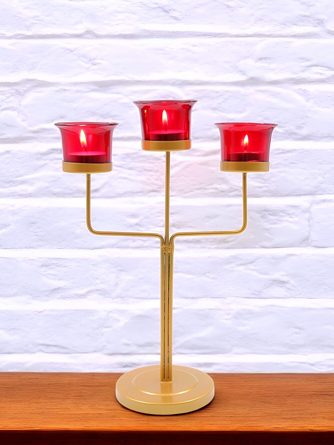 

HOSLEY Gold-Toned & Red Candle Holder