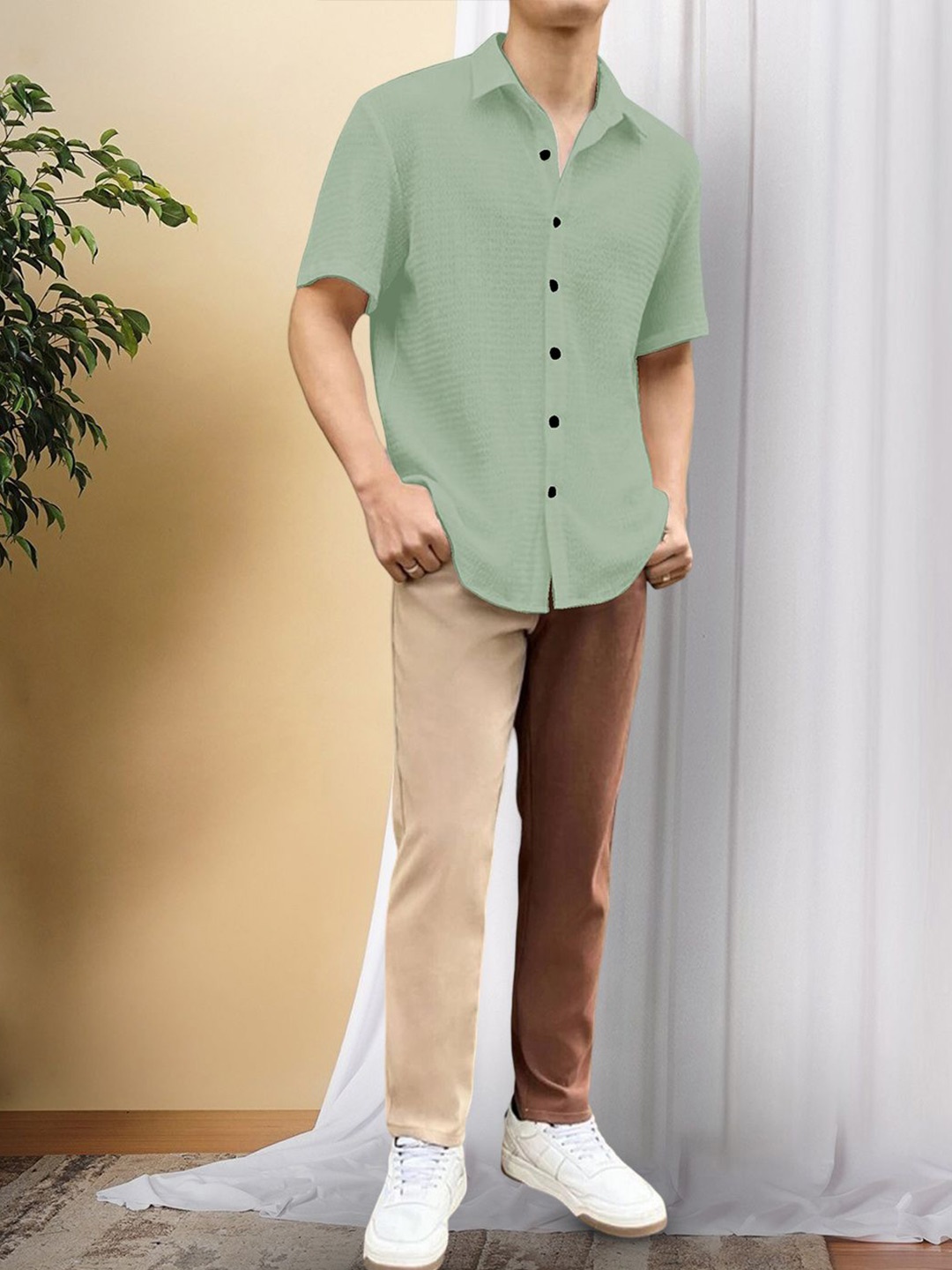 

Moda Rapido Men Original Opaque Casual Shirt, Green