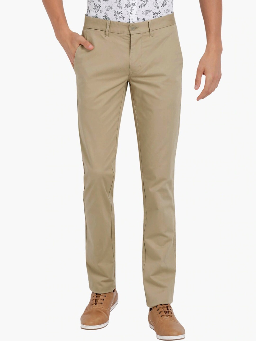 

PulseIQ Men Relaxed Slim Fit Easy Wash Pleated Trousers, Multi