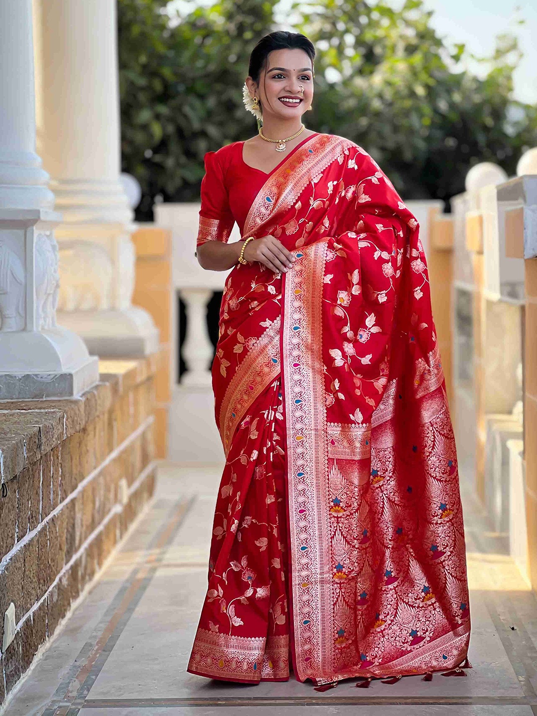 

ZIBLON Woven Design Zari Pure Silk Banarasi Saree, Red