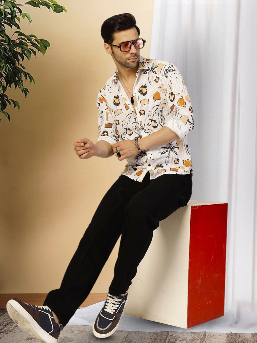 

Moda Rapido Men Original Opaque Printed Casual Shirt, Multi