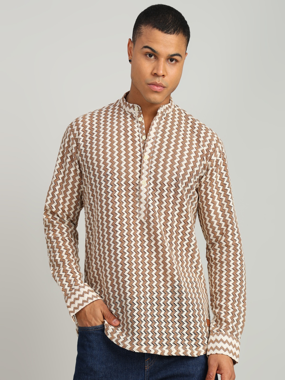 

PulseIQ Men Slim Fit Opaque Casual Shirt, Brown