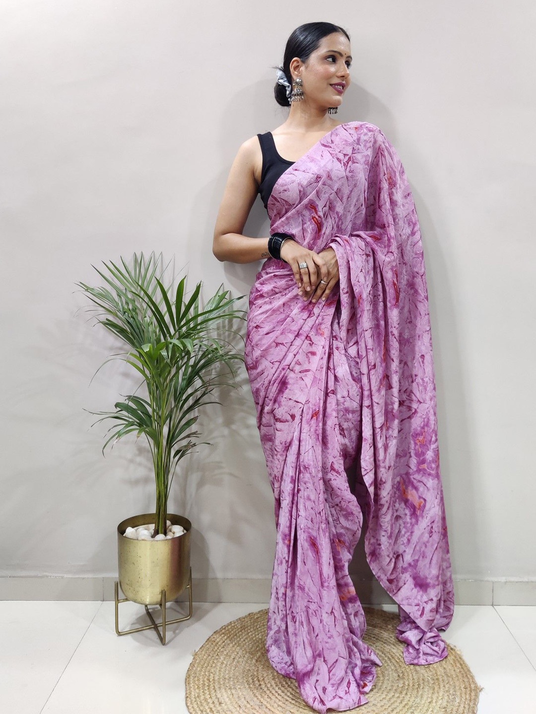 

Rangtulika Ethnics Poly Chiffon Saree, Purple