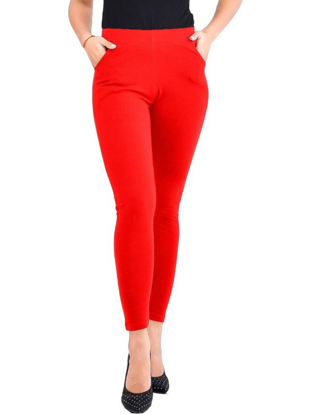 

URBAN KANYA Mid-Rise Ankle-Length Leggings, Red