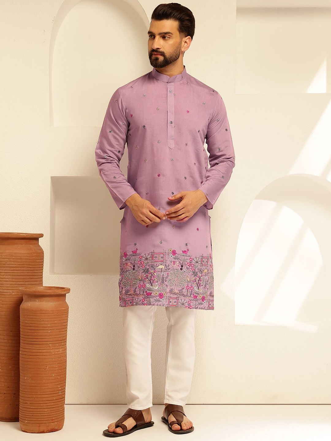

SOJANYA Men Floral Embroidered Regular Thread Work Kurta with Pyjamas, Purple