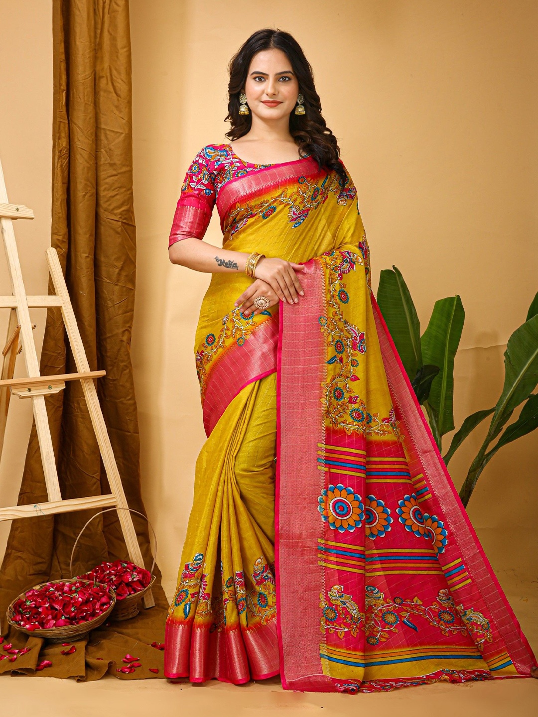 

Rangtulika Ethnics Kalamkari Zari Saree, Yellow