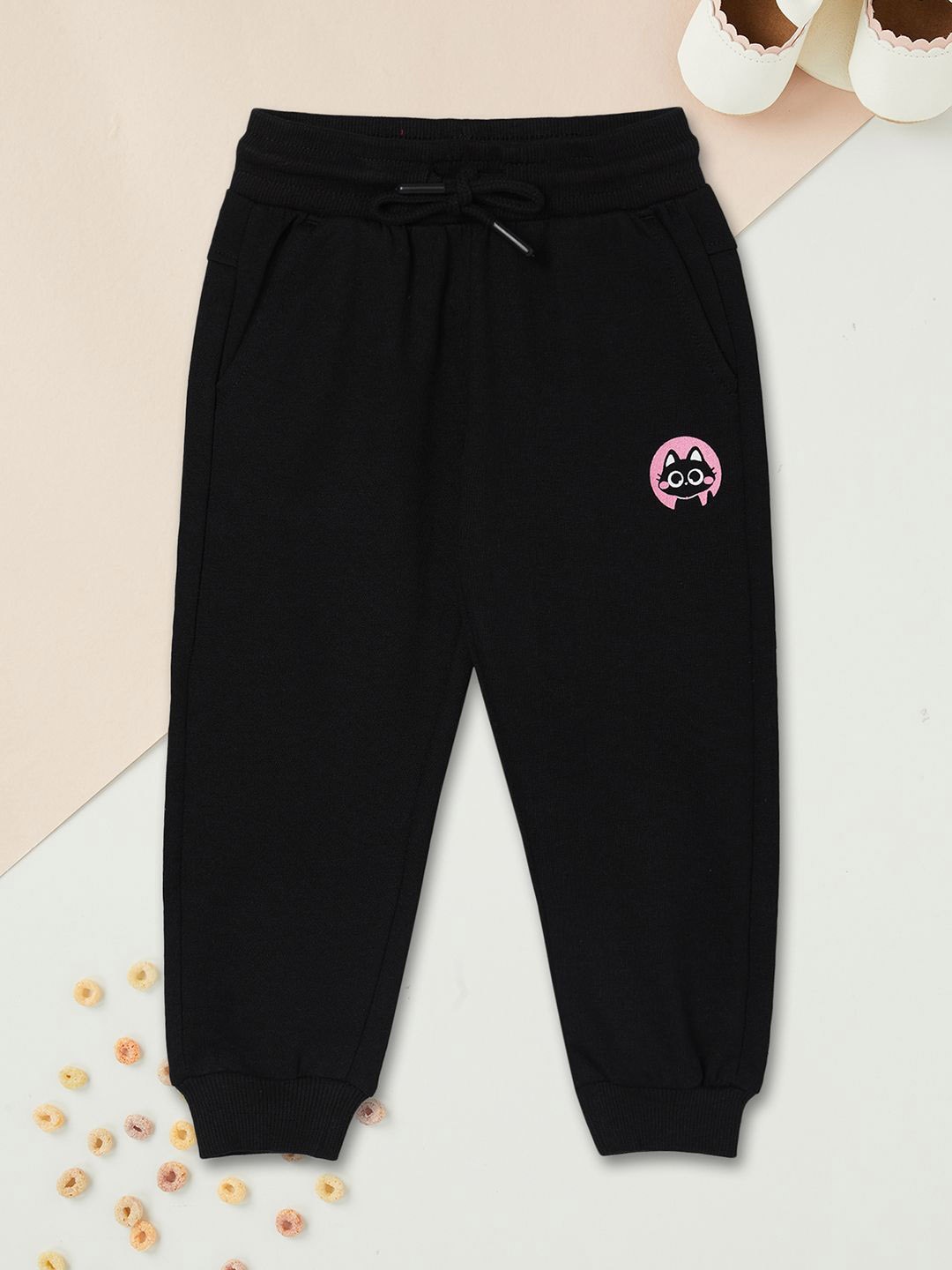 

max Girls Mid-Rise Pure Cotton Joggers, Black