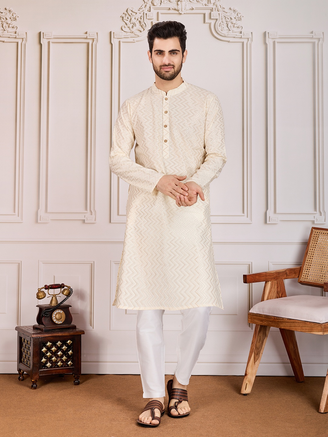 

House of Pataudi Printed Pure Cotton Straight Kurta, Off white