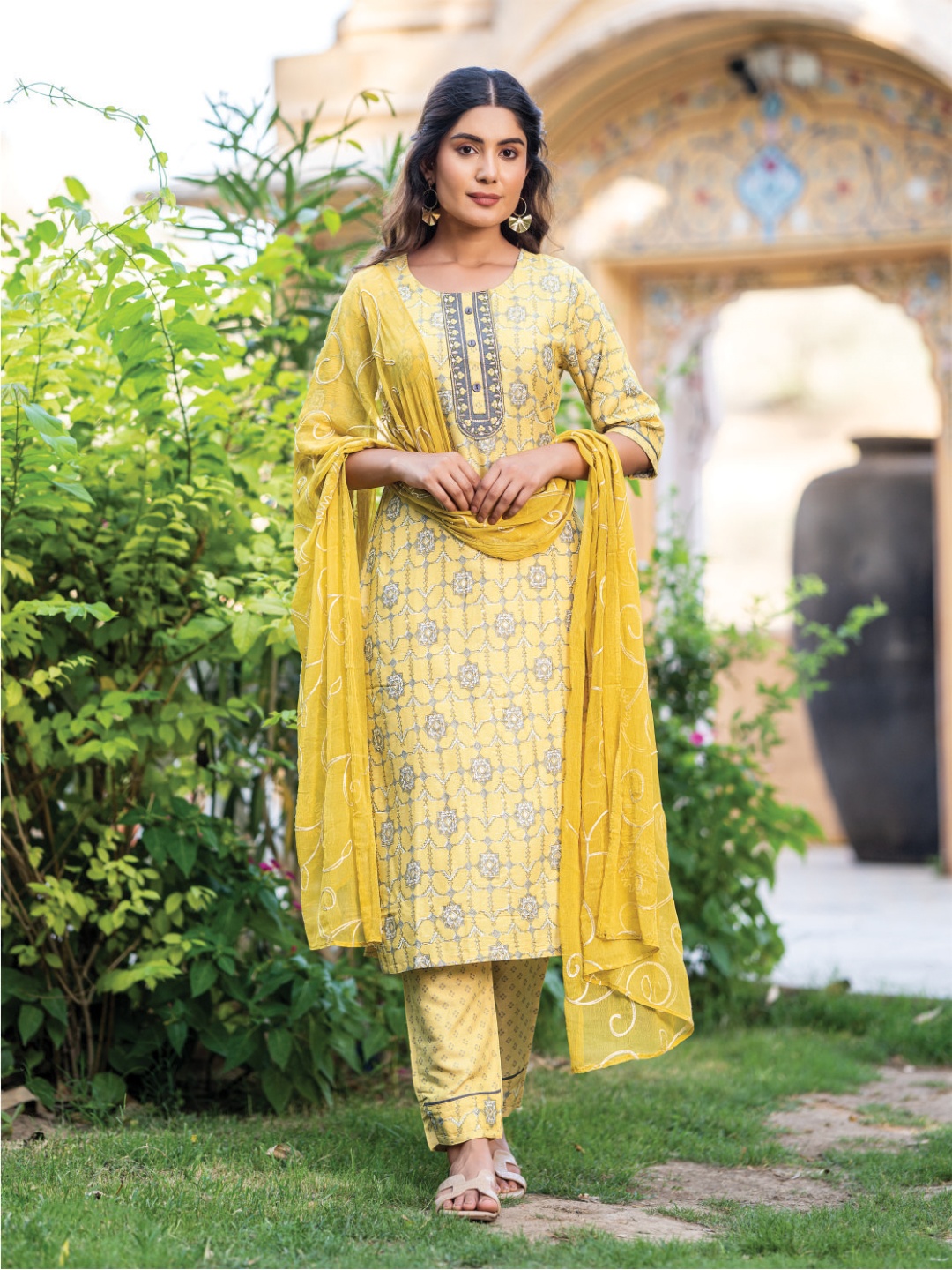 

Moda Rapido Women Ethnic Motifs Regular Pure Cotton Kurta with Trousers & With Dupatta, Yellow