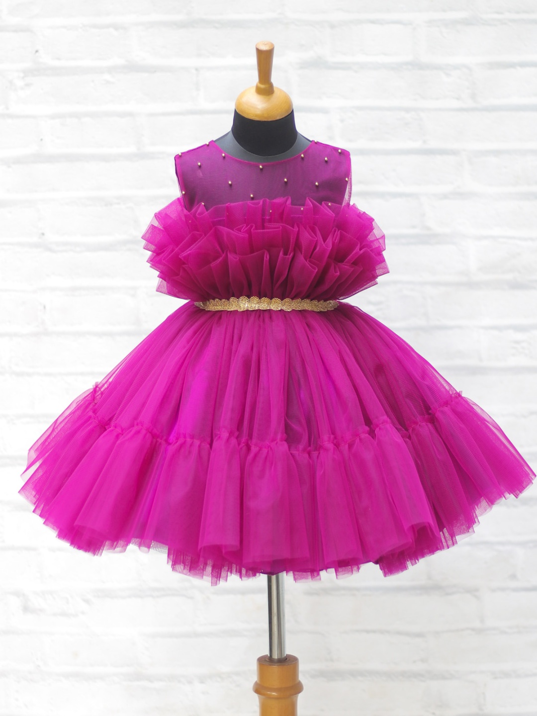 

Li & Li Boutique Girls Magenta Tulle Frill Embellished Knee Length Fit and Flare Dress