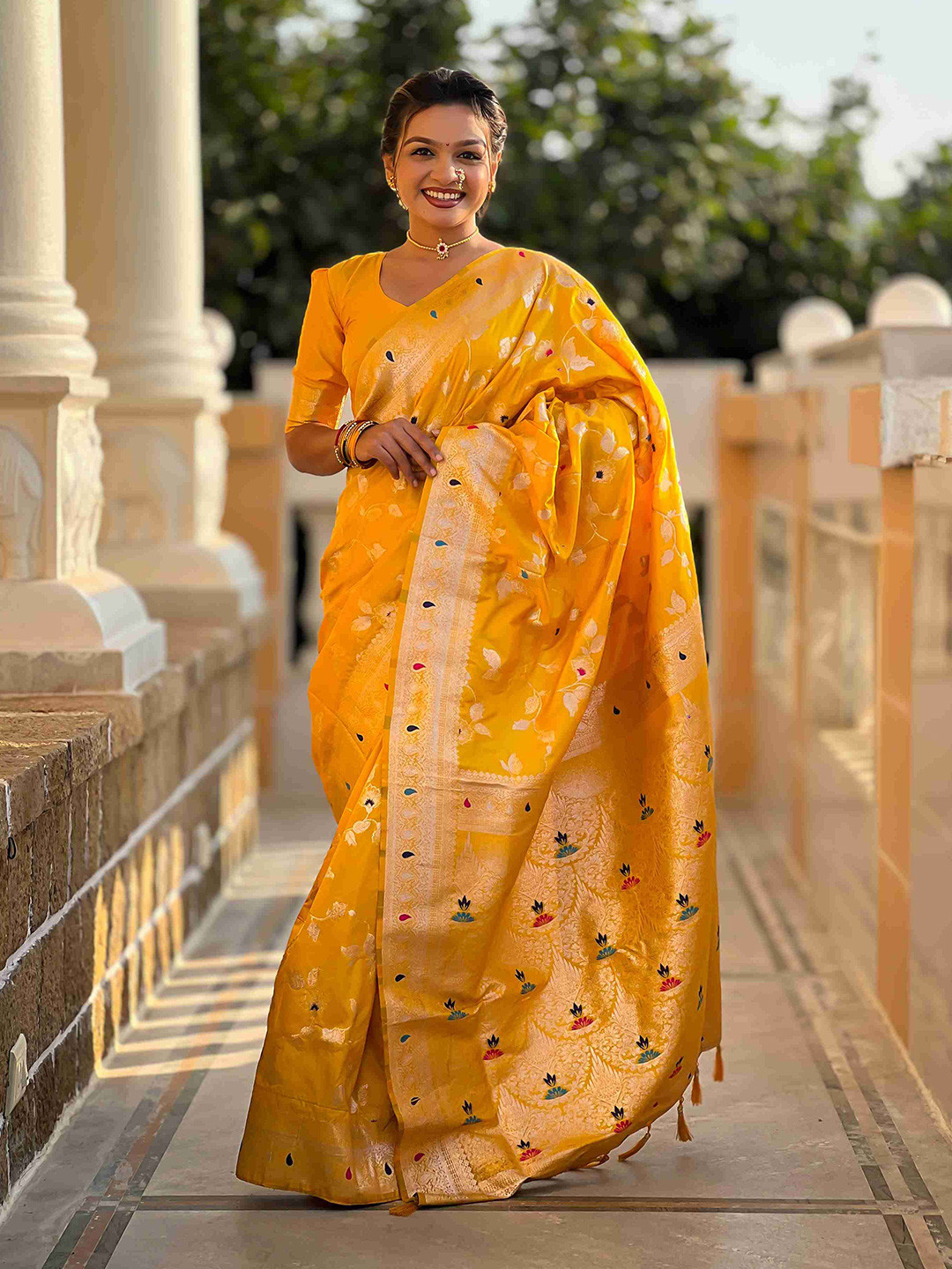 

ZIBLON Woven Design Zari Pure Silk Banarasi Saree, Yellow